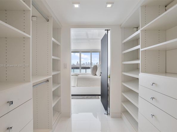 1800 Sunset Harbour Drive 1702/4, Miami Beach FL 33139
