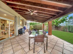 10880 NW 58th Ter, Doral FL 33178