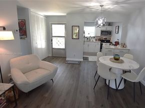 2572 E Emory Dr F, West Palm Beach FL 33415
