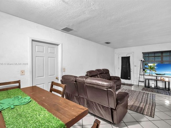 3010 NW 171st Ter, Miami Gardens FL 33056