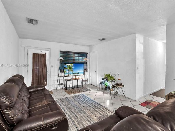 3010 NW 171st Ter, Miami Gardens FL 33056