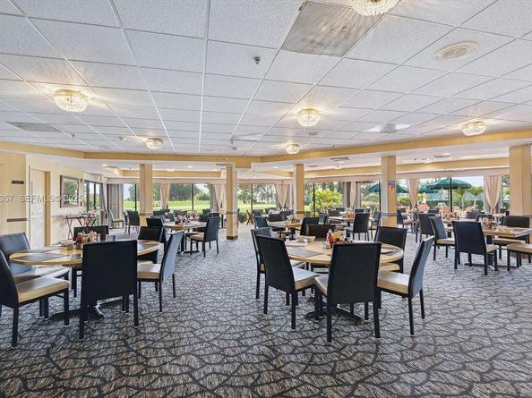 9511 N Hollybrook Lake Dr 108, Pembroke Pines FL 33025