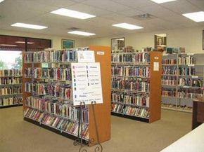 9511 N Hollybrook Lake Dr 108, Pembroke Pines FL 33025