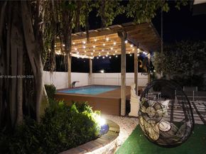 11840 SW 220th St, Miami FL 33170