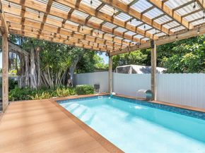 11840 SW 220th St, Miami FL 33170