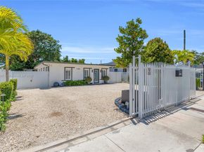 11840 SW 220th St, Miami FL 33170