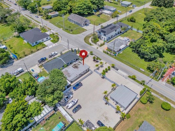11840 SW 220th St, Miami FL 33170