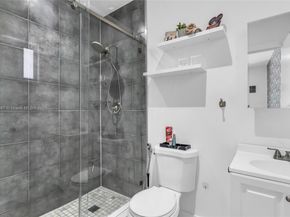 11840 SW 220th St, Miami FL 33170