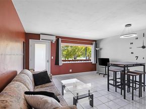 900 SW 10th Ter 16S, Hallandale Beach FL 33009