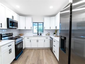 552 W Evanston Cir, Fort Lauderdale FL 33312