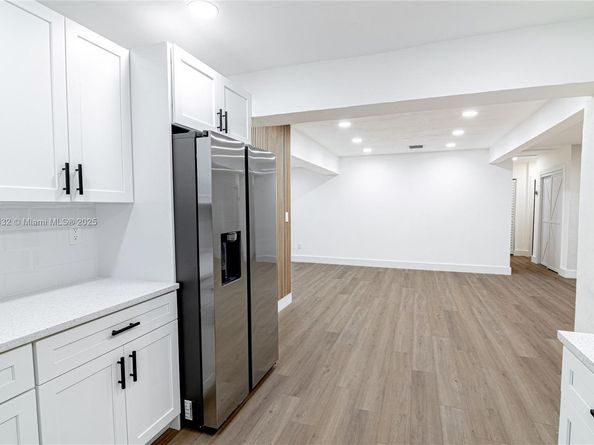 552 W Evanston Cir, Fort Lauderdale FL 33312