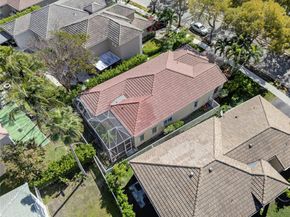 4317 Willow Ridge Dr, Weston FL 33331