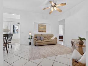 4317 Willow Ridge Dr, Weston FL 33331