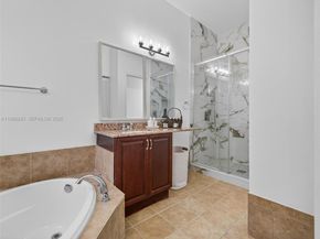 4317 Willow Ridge Dr, Weston FL 33331