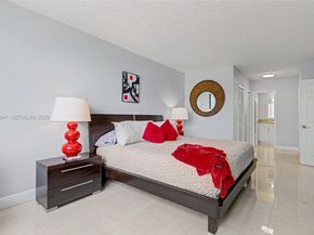 4330 Hillcrest Dr 619, Hollywood FL 33021