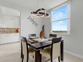 4330 Hillcrest Dr 619, Hollywood FL 33021