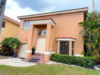 11405 Lakeview Dr