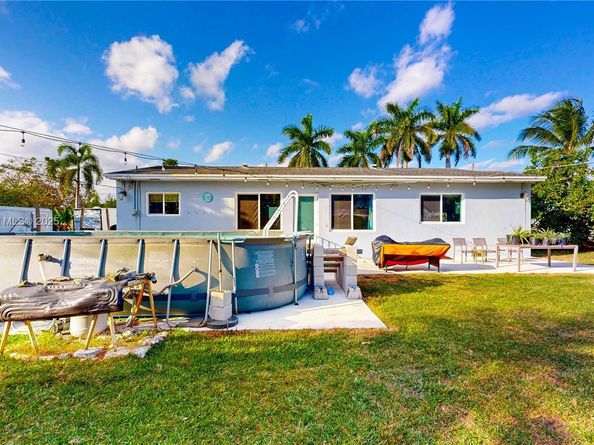 94 NE 17th St, Homestead FL 33030