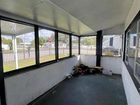 2800 NW 164th St, Miami Gardens FL 33054