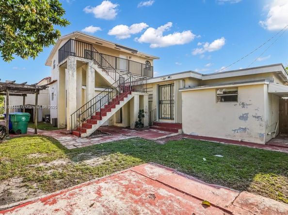 5629 SW 7th St, Miami FL 33134