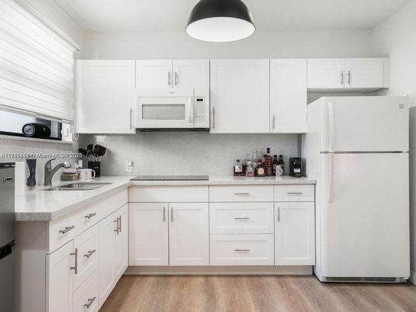 5629 SW 7th St, Miami FL 33134