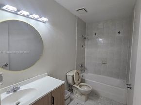 6905 SW 104th Ct, Miami FL 33173