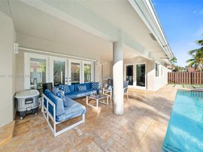 15484 SW 42nd Ter, Miami FL 33185