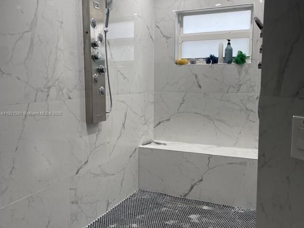 15484 SW 42nd Ter, Miami FL 33185