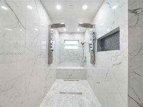 15484 SW 42nd Ter, Miami FL 33185