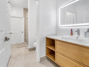 5530 SW 195th Ter, Southwest Ranches FL 33332