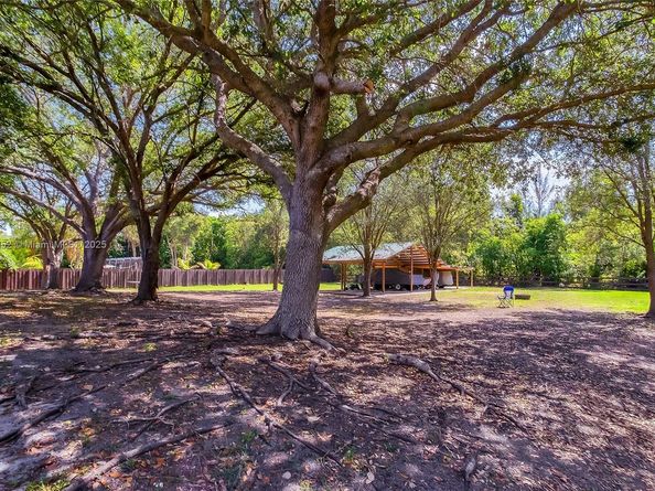 5530 SW 195th Ter, Southwest Ranches FL 33332