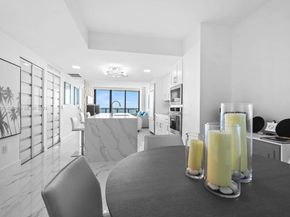 460 NE 28th St 3205, Miami FL 33137