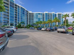 1000 Parkview Dr 431, Hallandale Beach FL 33009