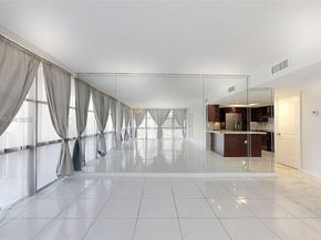 1000 Parkview Dr 431, Hallandale Beach FL 33009