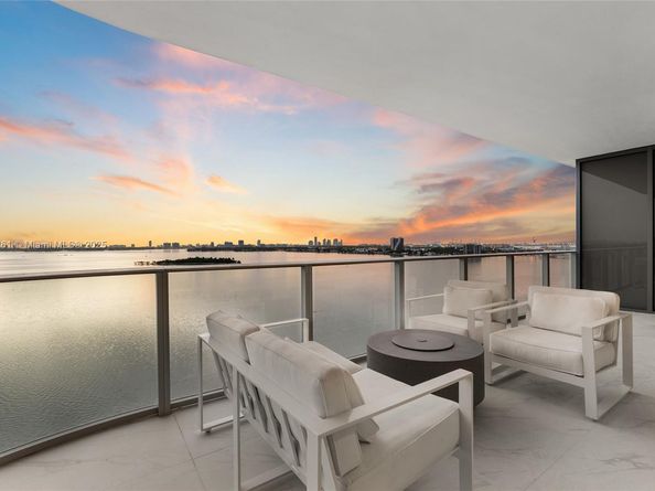700 NE 24th Street 1201, Miami FL 33137