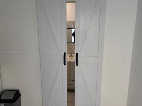 1275 NW 126TH St, Sunrise FL 33323