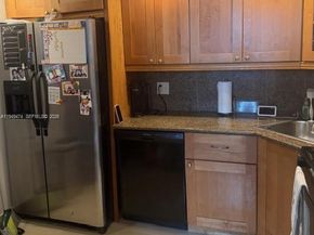 4164 Inverrary Dr 913, Lauderhill FL 33319