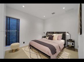 811 86th St, Miami Beach FL 33141