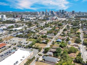 935 NW 2nd Ave, Fort Lauderdale FL 33311