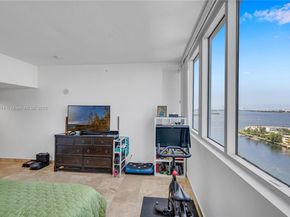 7929 West Dr PH1601, North Bay Village FL 33141