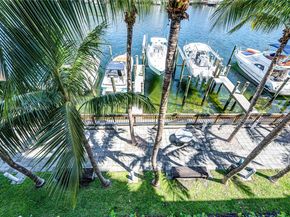 7929 West Dr PH1601, North Bay Village FL 33141