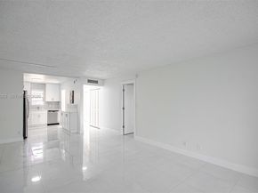 2541 Aragon Blvd 105, Sunrise FL 33322