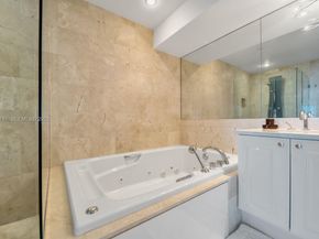 3400 SW 27th Ave 2102, Miami FL 33133