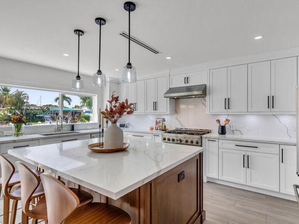 1206 Mango Isle, Fort Lauderdale FL 33315
