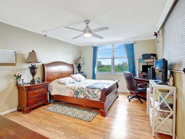 3001 W Rolling Hills Cir 601, Davie FL 33328