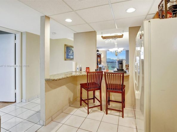 3001 W Rolling Hills Cir 601, Davie FL 33328