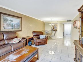 3001 W Rolling Hills Cir 601, Davie FL 33328
