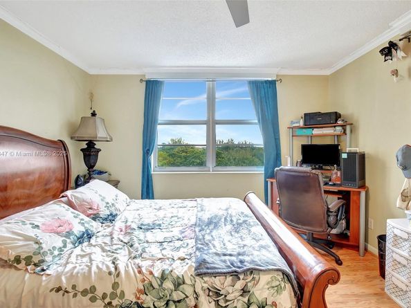 3001 W Rolling Hills Cir 601, Davie FL 33328