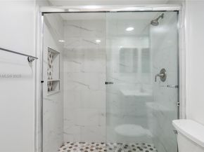 5801 Riverside Dr 102B3, Coral Springs FL 33067
