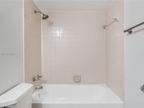 5801 Riverside Dr 102B3, Coral Springs FL 33067